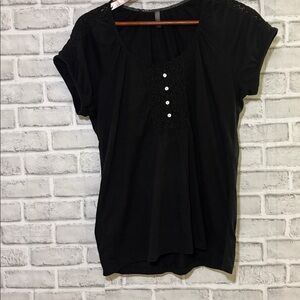 Denver Hayes Black Top with Lace Trim, size large